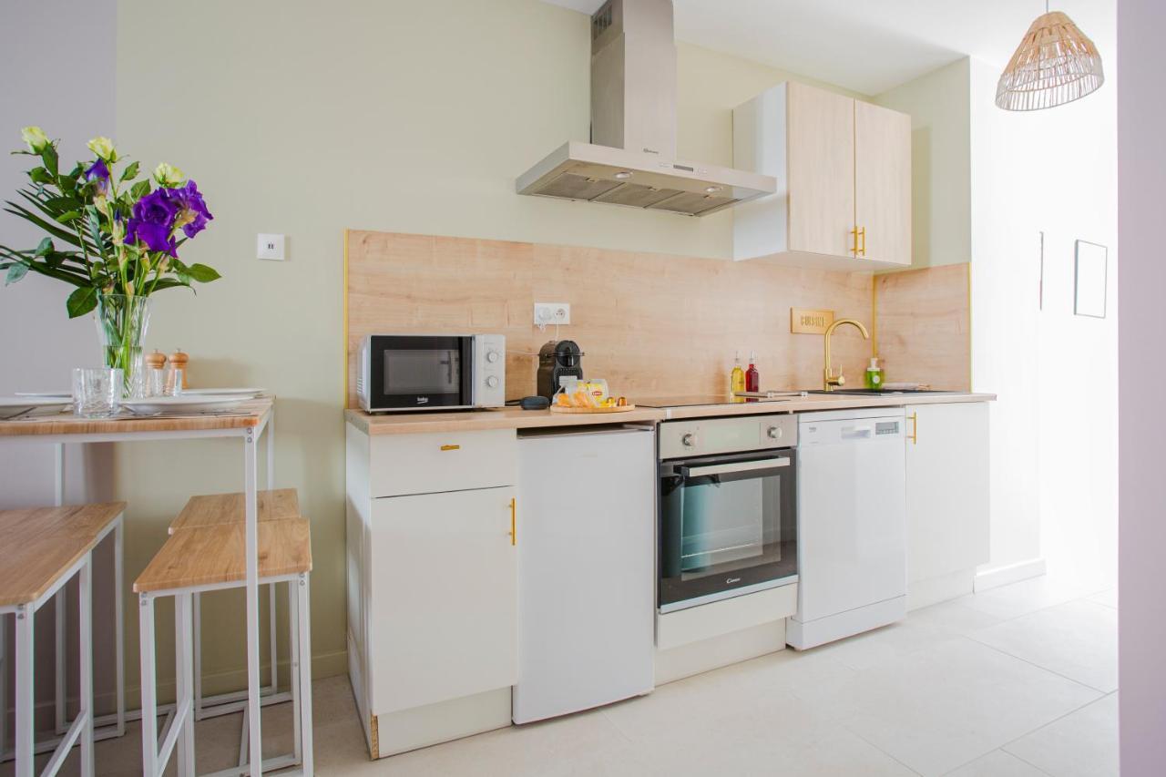 Ideal Pro & Couple - 2 Logements Theme Boho Chic Rdc & Dandy 1Er Etage - Quartier Calme - Jardin - Wifi Hd - Smart Tv - Parking Gratuit - Proche Centre & Transports - Ask Home Valenciennes Exterior photo
