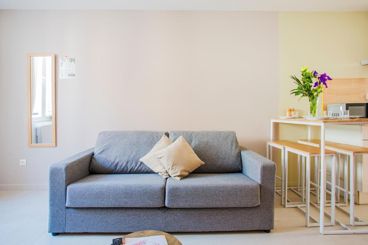 Ideal Pro & Couple - 2 Logements Theme Boho Chic Rdc & Dandy 1Er Etage - Quartier Calme - Jardin - Wifi Hd - Smart Tv - Parking Gratuit - Proche Centre & Transports - Ask Home Valenciennes Exterior photo